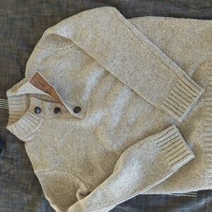 UNTUCKit Taupe Lambswool/Nylon Buttoned Mockneck Sweater, Small